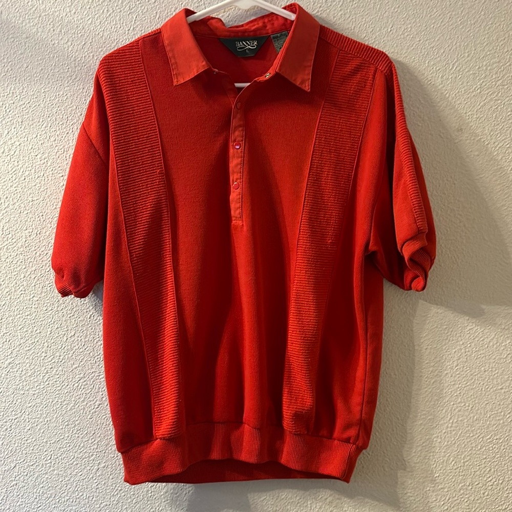 VTG Banner quarter button down short sleeve size large